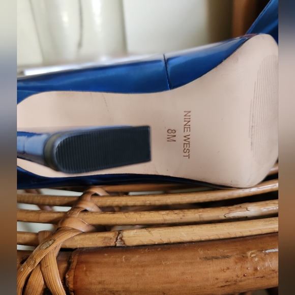 Nine West metallic pumps - Picture 7 of 11